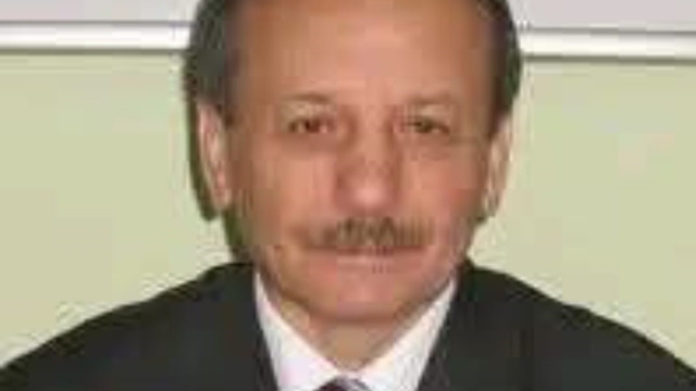 Emekli öğretmen son yolculuğuna dualarla uğurlandı