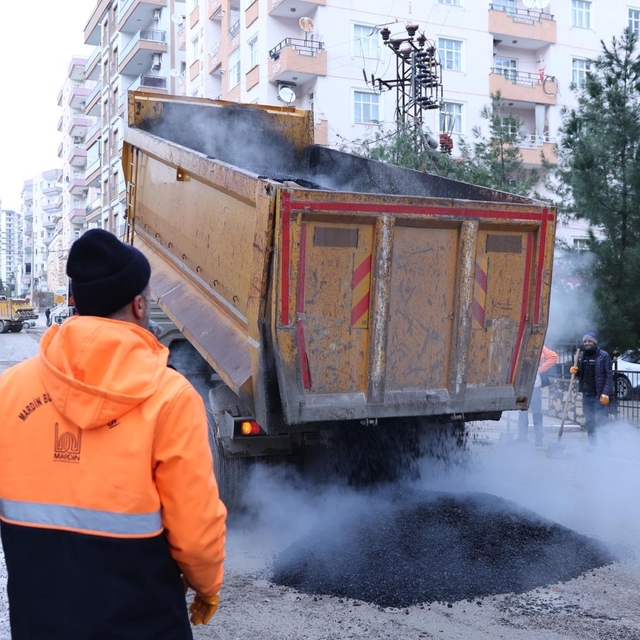 Mardin Büyükşehir Belediyesinden asfalt seferberliği