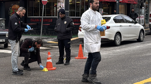 Sivas'ta silahla yaralanan kişi hastaneye kaldırıldı