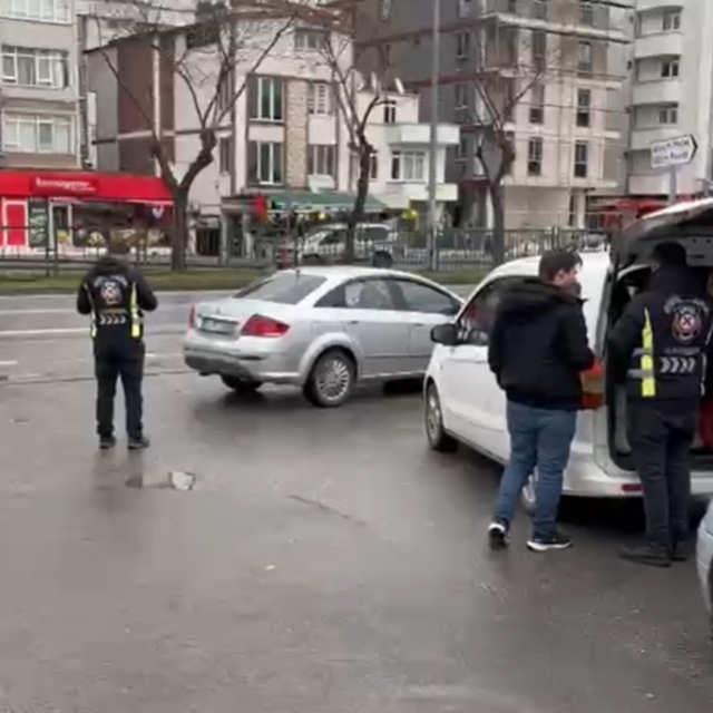 Samsun'da korsan taşımacılık yapan 15 sürücüye 58 bin lira ceza