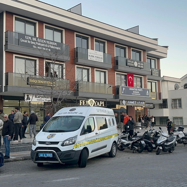 Marmaris'te silahlı kavga: 2 yaralı