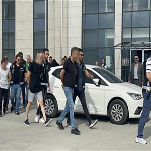 Yalova'da devre mülk dolandırıcılığı davasında tutuklu 6 sanığa ev hapsi ka...