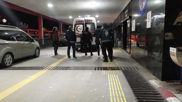 İzmir'de bekçilere silahlı saldırı:1 yaralı