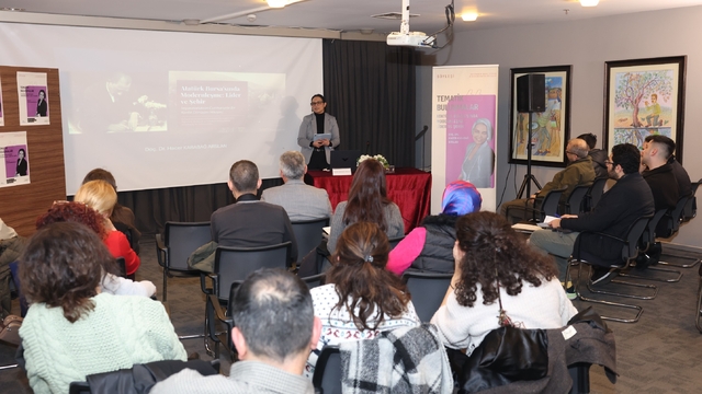 Atatürk ve Cumhuriyet'in Bursa'daki izleri Nilüfer'de konuşuldu