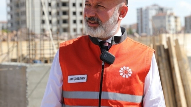 Başkan Çolakbayrakdar: "7 bin 562 sosyal konut şehrimize ve tüm hemşehrilerime hayırlı olsun"
Kocasinan, kentsel dönüşümde Türkiye'de tek ve öncü belediye