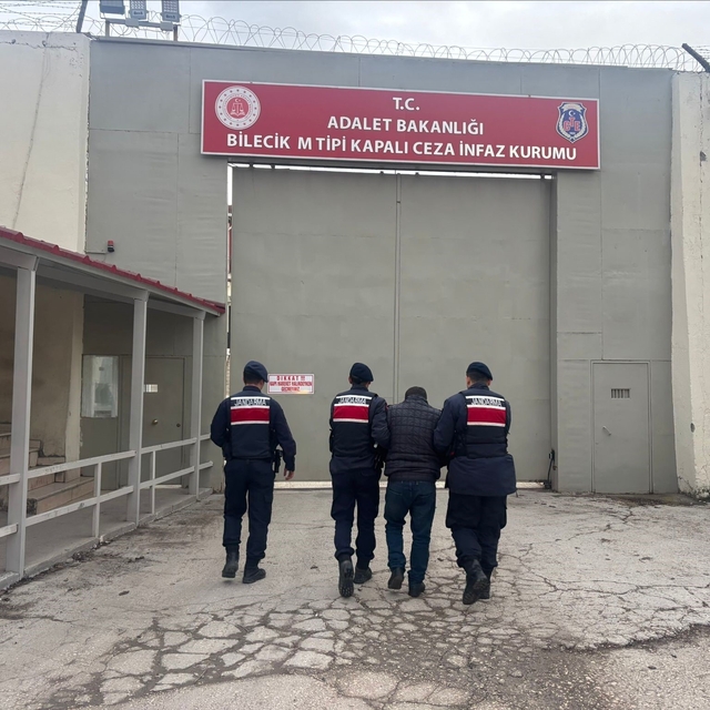 Bilecik'te araması olan 4 kişi yakalandı, 1'i tutuklandı