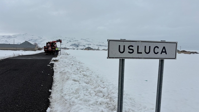 Patnos'ta trafik levhalarına düzenleme