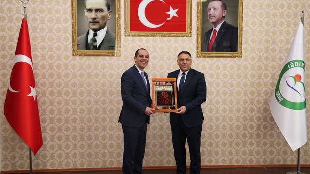 Vali Taşolar'dan Rektör Gürel'e nezaket ziyareti