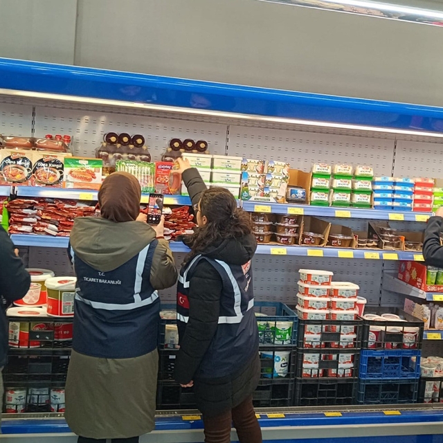 Ramazan ayı öncesi zincir marketlere yönelik denetim