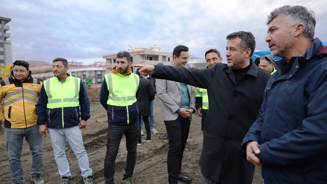 "Kuzeyin üretim merkezi" Samsun'da 2 yılda 50 yıla eşdeğer arsa tahsisi yapıldı
Samsun Büyükşehir Belediye Başkanı Halit Doğan:
"Son 50 yılda tahsis edilen alan kadar Samsun'da sanayiciye son 2 senede arsa tahsisi yapıldı. Son 2 yılda OSB'lerde çalışan sayısı 2 katına çıktı"