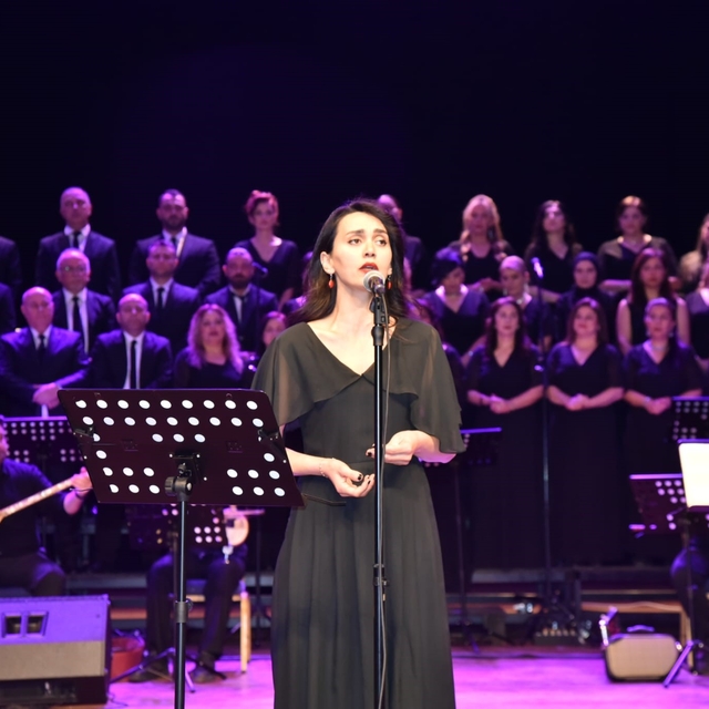 Aşık Mahzuni türkülerle anıldı