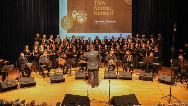 Sakarya'da Hüzzam makamında konser yoğun ilgi gördü