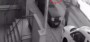 Ciple çarpışan motosikletteki 2 lise öğrencisi yaralandı