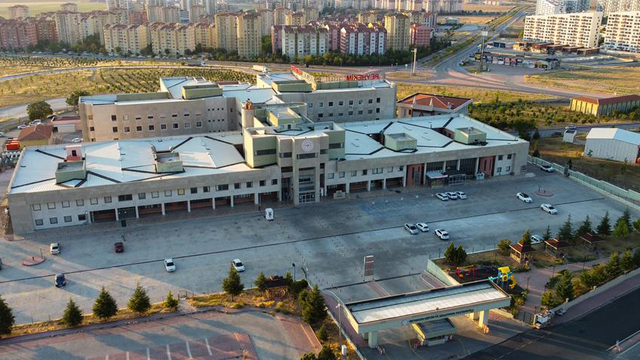 Bazı ilaç firmalarının tercih edilip, çıkar sağlandığı iddiası: 5'i doktor, 10 gözaltı