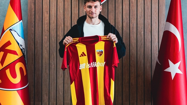 Kayserispor, Rus golcü Fedor Chalov'u transfer etti