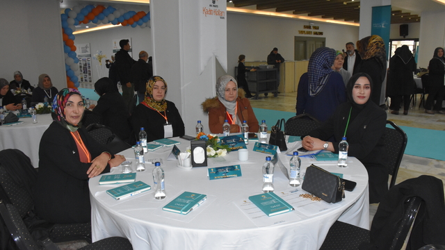 Van'da "Köklerden Geleceğe Teşkilat Çalıştayı" düzenlendi