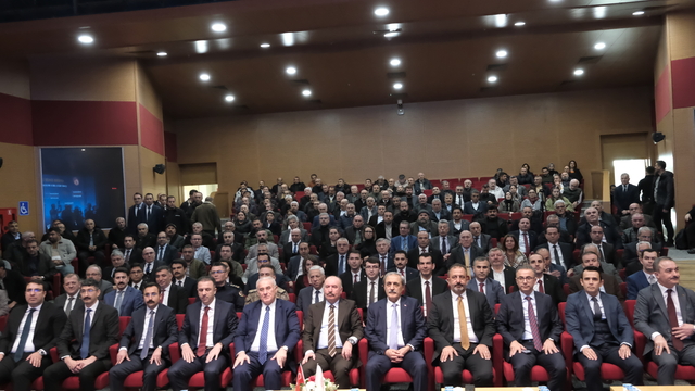 Kamu Başdenetçisi Akarca, "Ombudsman Çorumlularla Buluşuyor" programında konuştu: