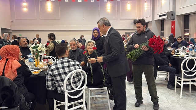 Çorum'da kanser hastaları moral depoladı