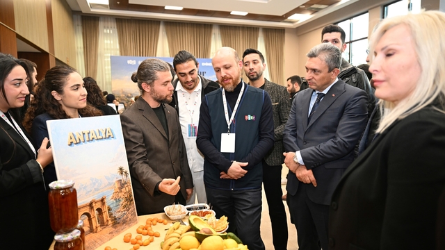 Bilal Erdoğan: Gençlik Liderliği Türkiye'nin geleceğini mayalayacak