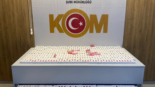 Samsun'da kaçak parfüm operasyonu: 591 ürün ele geçirildi