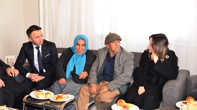 Adana'da şehit polis memuru Mustafa Akgül'ün ailesine ev hediye edildi