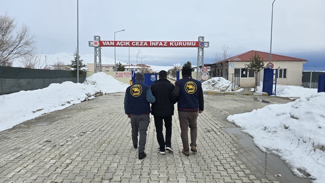 Hakkari'de 8 yıl hapis cezası bulunan şahıs yakalandı