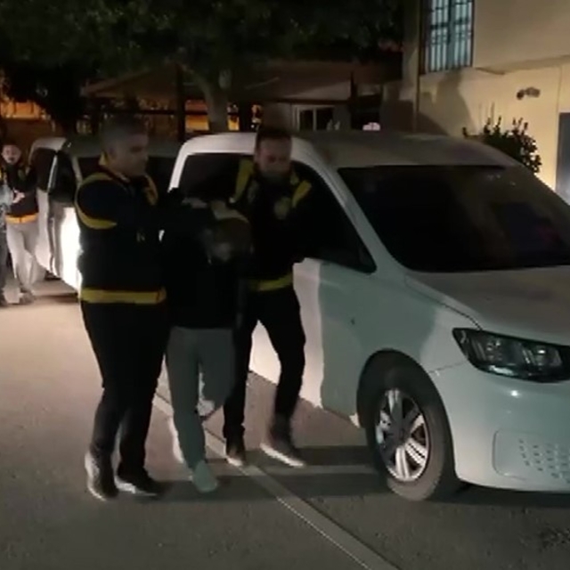 Adana'da 11 firari hükümlü ile 503 aranan şahıs yakalandı