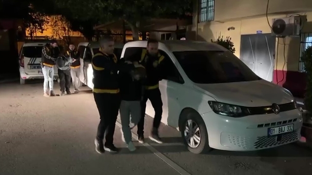 Adana'da 11 firari hükümlü ile 503 aranan şahıs yakalandı