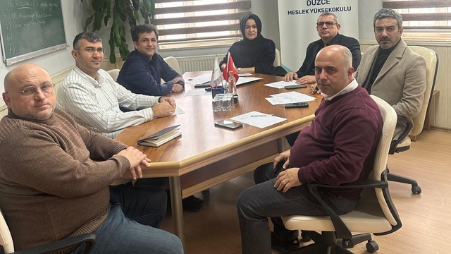 Sektör temsilcileri öğrencilerle bir araya gelecek