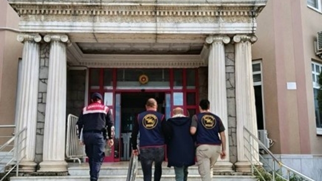 Didim'de 33 yıl hapis cezası ile aranan hükümlü yakalandı