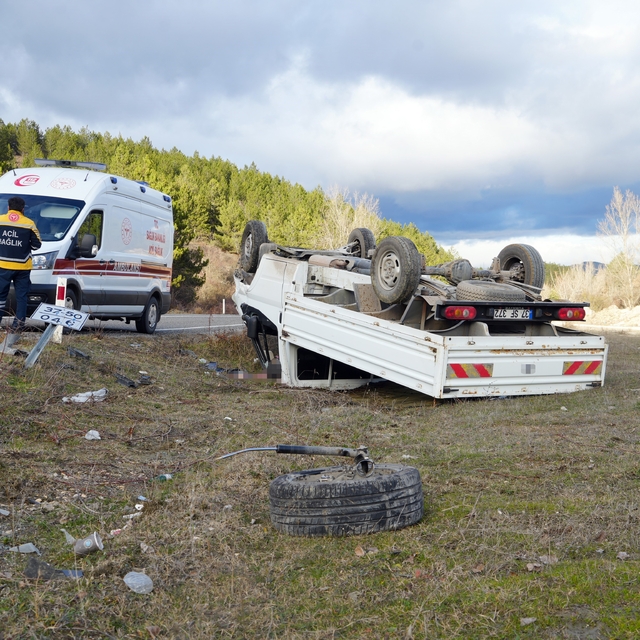 Arkadaşının öldüğü trafik kazasıyla ilgili yargılanan alkollü sürücüye 2 yı...