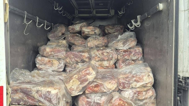 Tekirdağ'da 3 bin 500 kilogram bozuk sakatat imha edildi