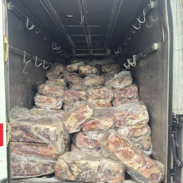 Tekirdağ'da 3 bin 500 kilogram bozuk sakatat imha edildi