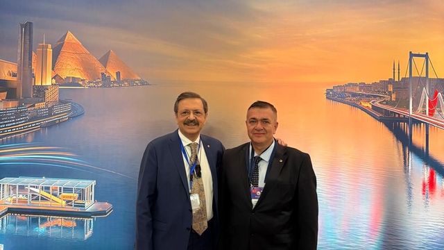 Akıncı, Kahire'de Türkiye-Mısır İş Forumu'na katıldı