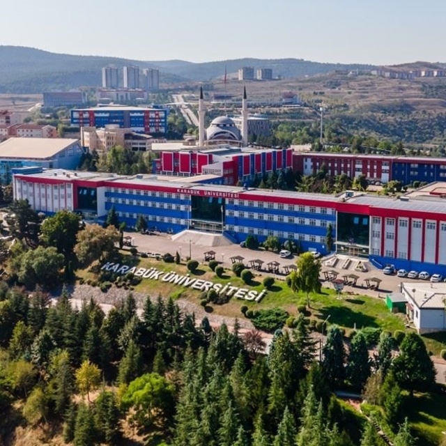 KBÜ, QS Avrupa 2026 sıralamasında Türkiye'de 35'inci sıraya yükseldi