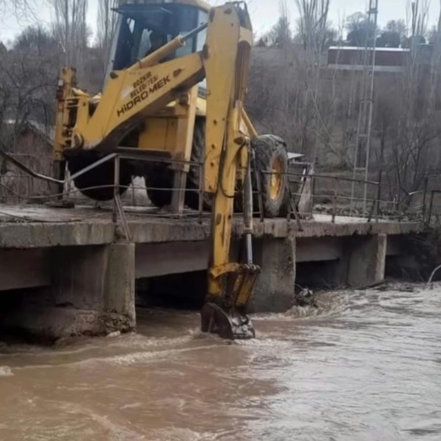 Aygır Şelalesi'nde taşkın riski önlemleri alınıyor