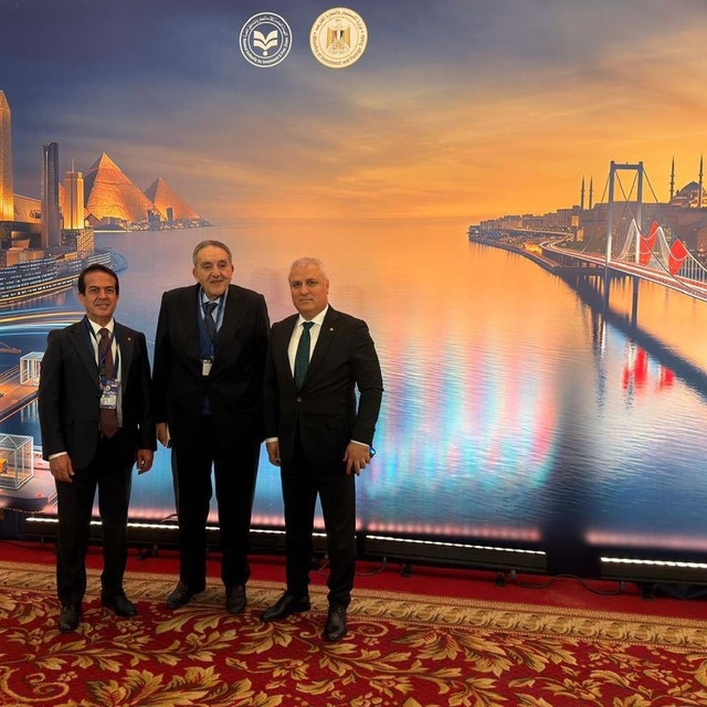 Başkan Erdem'den Mısır'da önemli temaslar