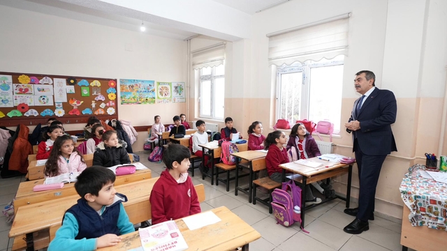 Milli Eğitim Bakanı Tekin, Şanlıurfa'da temaslarda bulundu