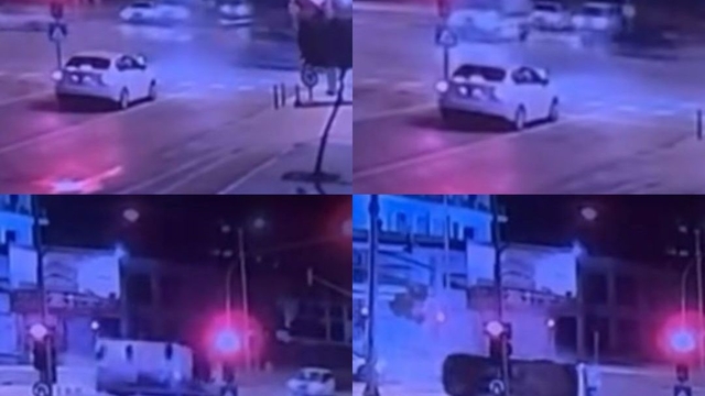 Mersin'deki ambulans kazası güvenlik kamerasına yansıdı