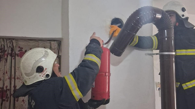 Burdur'da baca yangını itfaiye ekiplerince söndürüldü