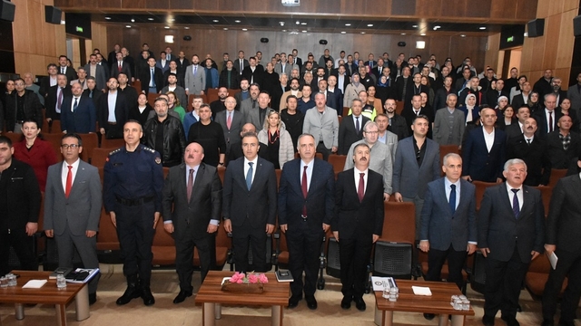 Karaman'da okullarda güvenli eğitim ortamı için tedbirler görüşüldü