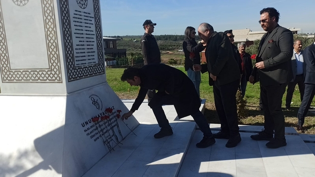 Osmaniye Korkut Ata Üniversitesi'nde depremde hayatını kaybedenler anıldı