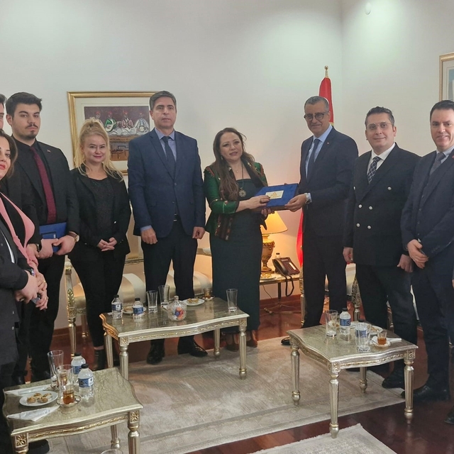 Türkiye-Tunus hattında sağlık ve yatırım iş birliği güçleniyor