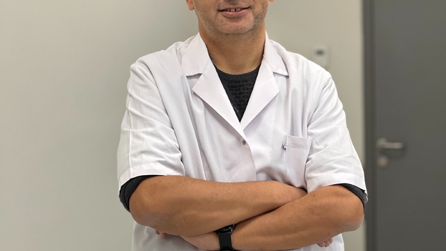 Kanseri yendi, herkese çağrı yaptı
Manisa'da 26 yıl önce yakalandığı meme kanserini erken tanı ve tedavilerle yenen kadın vatandaşlara kontrollerini ihmal etmemeleri çağrısında bulundu