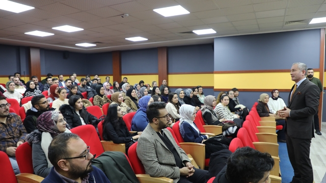 Ağrı'da psikososyal koruma ve önleme toplantısı
Kökrek: "Okullarda güvenli iklim rehberlik hizmetleriyle güçleniyor"