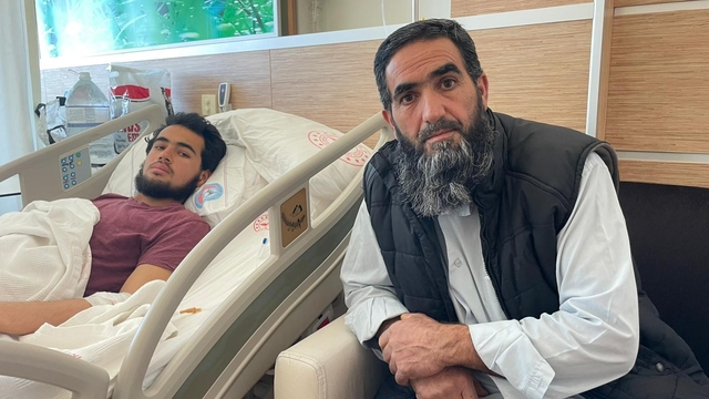 Karaman'da domuzun saldırdığı çoban ölümden döndü
Yaralanan genç çoban ile babası o anları anlattı