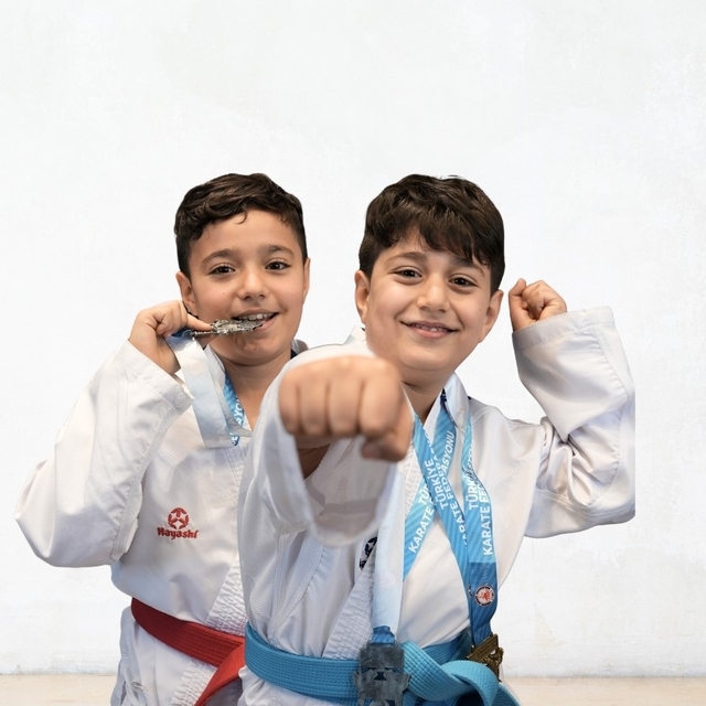 Türkiye Karate Ligi Sakarya Etabında Erdem Koleji damgası