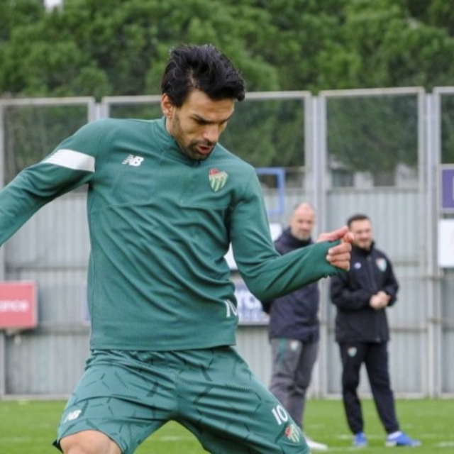Bursaspor Isparta 32 Spor mesaisini sürdürdü