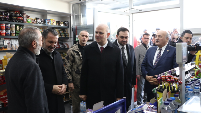 AK Parti Genel Başkan Yardımcısı Ömer İleri, Elazığ'da ziyaretlerde bulundu