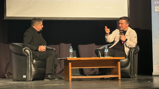 Depremde medyanın sorumluluğu Bilim Kafe'de konuşuldu